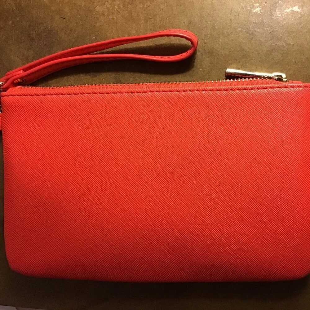 Express Wristlet